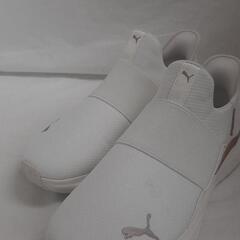 【ジャングルジャングル守口店】ｽﾆｰｶｰ PUMA  23.5cm