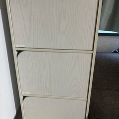 3段BOX