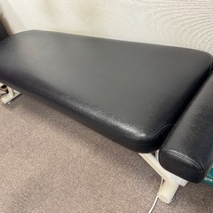 最終！ホントに最後です！高田ベッドの施術ベッドの画像