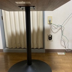 【無料でお譲りします】テーブルの画像