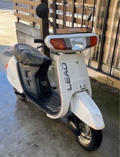 ホンダ　HONDA リード80デラックス LEAD 80 DELUXE 1982年　初期型　空冷2スト　名車　お宝　旧車コレクション　希少 引き取り希望