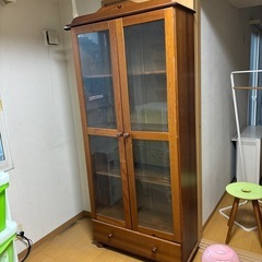 アンティーク風キャビネット