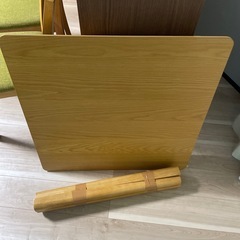 ダイニングテーブル