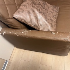 決まりました。LOWYA 3人掛け ソファ オットマン付きの画像