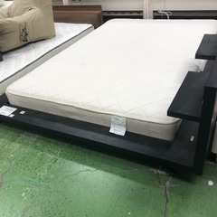 ダブルベッド CASSINA IXCの画像