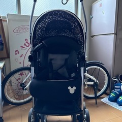 ミッキー　ベビーカー