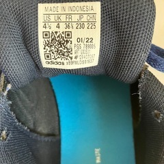 《再々値下げから更に10%OFF❗️》［adidas］ジュニアシューズ23.0cm の画像
