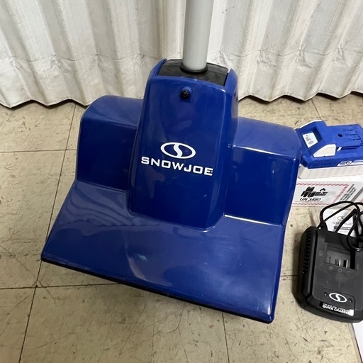動作品 SnowJoe 除雪機  コードレス
