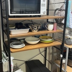 【20日に処分】キッチンラック 転倒防止用の突っ張り棒付き【値下げしました】の画像