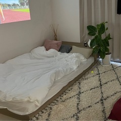 ベッドフレーム