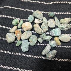 【国産天然石】クリソプレーズ原石小サイズ1個の画像