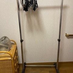 【決まりました】★伸縮★ハンガーラック★キャスター付き★ の画像
