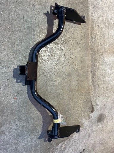 ヒッチメンバー