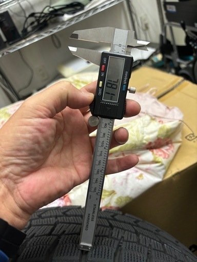 フリード用 ダンロップ スタッドレス アルミ付き