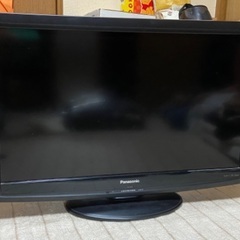 中古★2010年製　パナソニック　液晶テレビ　32インチ