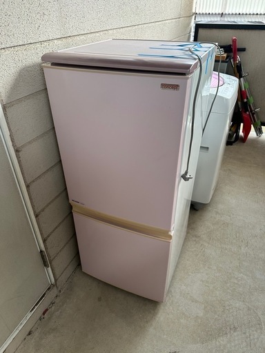 冷蔵庫 2011年製 シャープ 137L