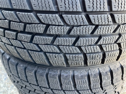 スタッドレスタイヤ（185/60R15
）＋ホイールのセット（4本） 