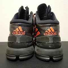 adidas　バッシュ　22.5cmの画像