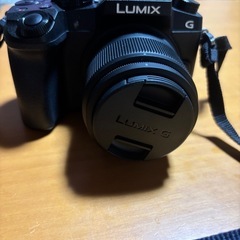 美品カメラLUMIX G7 レンズ25　込み