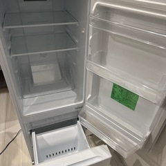 【直接取引限定•江戸川区】冷凍冷蔵庫 YRZ-F15J 156Lの画像