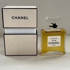 シャネル　CHANEL PARFUM N°19 14ml 未使用...