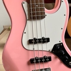 ベース