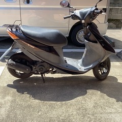 スズキ　アドレスV50