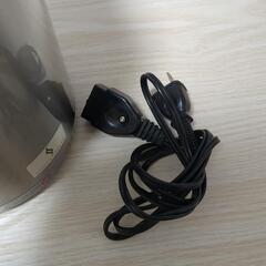 電気ポットの画像