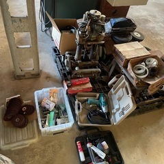 丸鋸　工具　グラインダー
　サンダー　ドライバーの画像