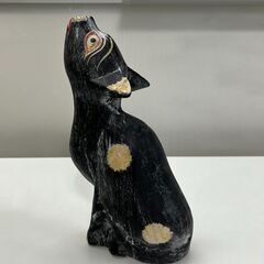 ねこの置物（アジア雑貨）