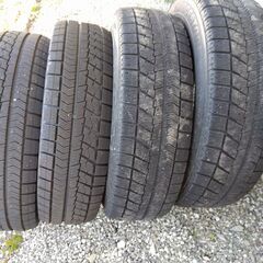 スタッドレスタイヤ　VRX　185/70R-14