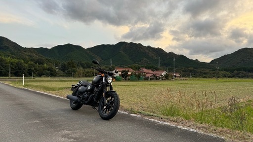 GV300S ボバー　バイク　オートバイ