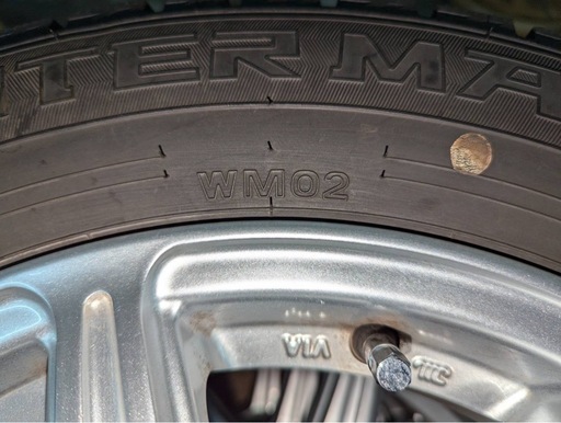 タイヤ　Dunlop winter max