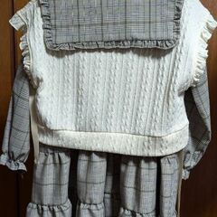 ワンピース130サイズの画像