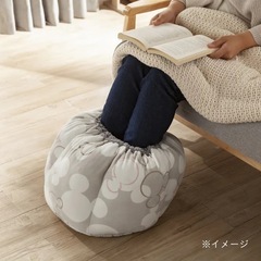 ディズニー　ミッキー　足あったかクッション