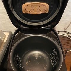 炊飯器の画像
