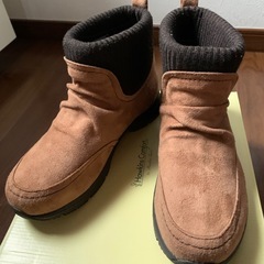 新品未使用　婦人用ブーツＬサイズ