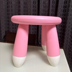 子供用イスの画像
