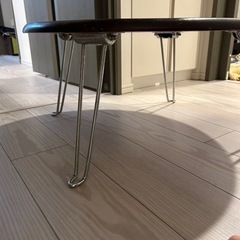 【取りに来れる方】ローテーブルの画像