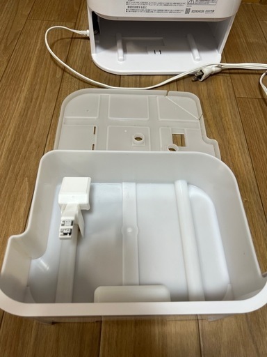 アイリスオーヤマ　除湿衣類乾燥機　サーキュレーター