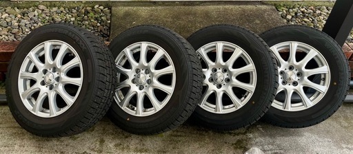 トヨタ プリウス・ウイッシュなど 
195/65R15 DUNLOP/WINTER MAXX WM02 2020年15インチ 6J ＋50  114.3 5H 4本