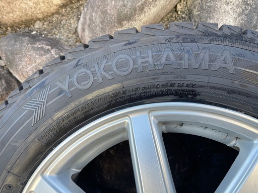 【ホンダ・フリード】 
YOKOHAMA スタッドレスタイヤ 15インチ 185/65R15