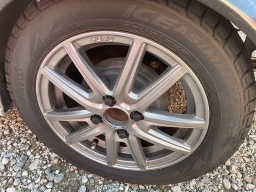 値下げ最終14インチ美品　軽自動車　スタッドレス　4本