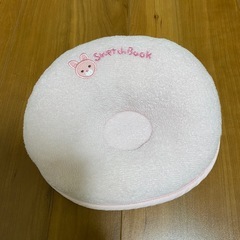 ドーナツ枕　ベビー枕　西川　0〜3ヶ月の画像