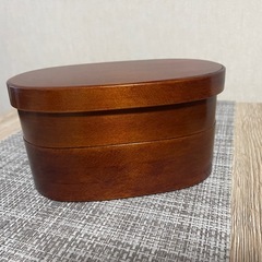 木の弁当箱