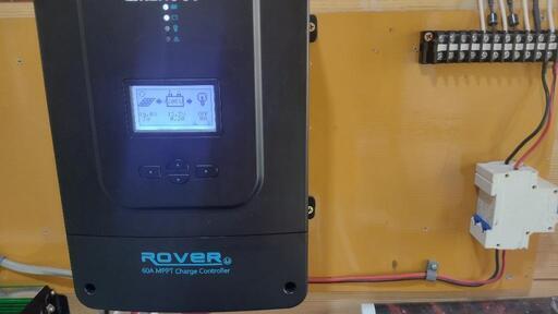 ROVER 60A チャージコントローラー