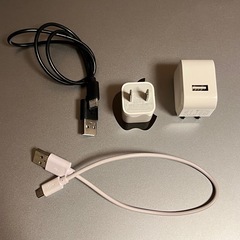 Apple純正のアダプタやtypeCの充電器セット