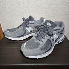 専用出 美品 New Balance 2002RST グレー スニーカー 27.0 New Balance ニューバランス 定番 スニーカー M2002RST グレー