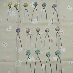 無料‼️多肉植物用葉挿しピック　お花の画像