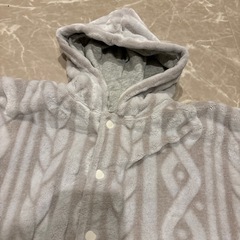 新品リバーシブルポンチョ60-80の画像